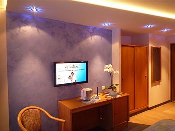 Hotel Etoile & Alpenperle Residences 3* Saas-Fee